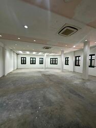 Sims Avenue (D14), Shop House #500152541